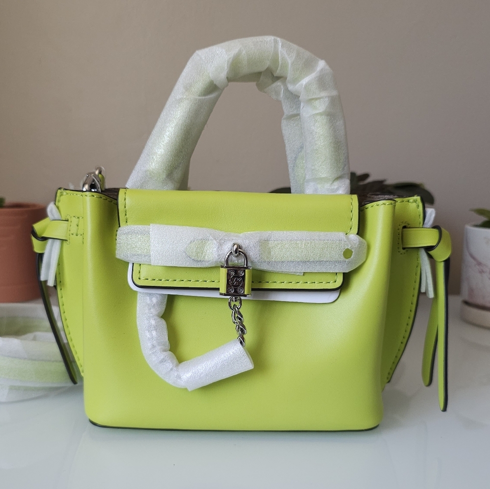 Michael Kors Hamilton Small Lime Cross Body Bag - Picture 3 of 16